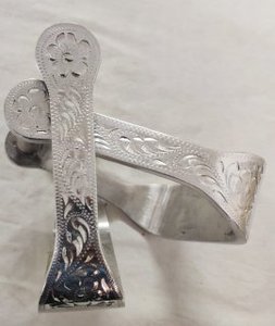 Estribo de aluminio de caballo cómodo personalizado al por mayor con diseño grabado para uso ecuestre - Product Image 2