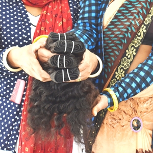 Producto Económico de Alta Calidad, Cabello Virgen Indio en Paquetes, Rizado Natural, Donante Único, Sin Procesar Químicamente, Extensiones de Cabello Suelto con Tejido Profundo - Product Image 2