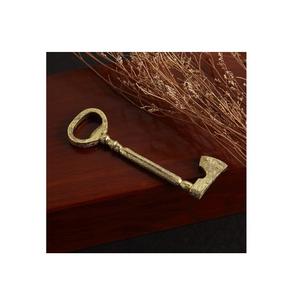 Tire-bouchon décapsuleur vintage en métal en forme de clé, finition dorée, idéal pour la maison et les restaurants, personnalisable avec logo OEM – Meilleures ventes - Product Image 3