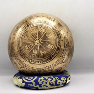 Cuenco de latón para cantar de la mejor calidad, tazón de latón del Himalaya personalizado hecho a mano, para meditación y canto - Product Image 5