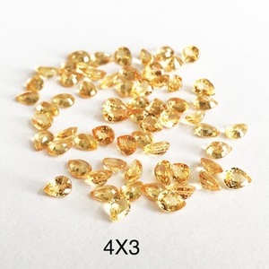 Pierre de saphir jaune naturel de 4x3 mm, taille poire facettée, pierre précieuse en vrac, ZM, qualité AAA, qualité fine, certifiée IGI - Product Image 1