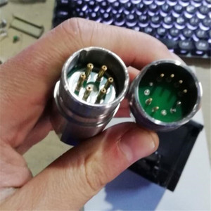Nuevo AC SERVO MOTOR <span class=keywords><strong>SGMPH</strong></span>-<span class=keywords><strong>04DAA61D</strong></span>-OY - Product Image 5