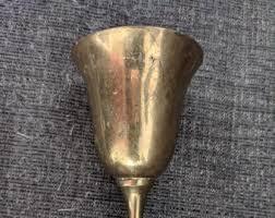 แก้วไวน์ทองเหลืองดีไซน์เนอร์ แกะสลักด้วยมือ ทรงกุณโฑ สไตล์วินเทจโบราณ แก้วดื่ม แก้วบาร์ ของตกแต่งงานแต่งงาน - Product Image 4