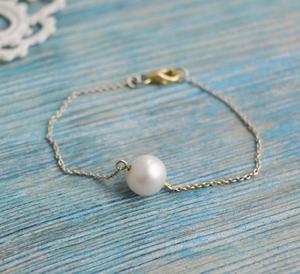 Pulsera Delgada de Plata de Ley 925 con Perla Hecha a Mano, para una Mayor Felicidad - Product Image 1