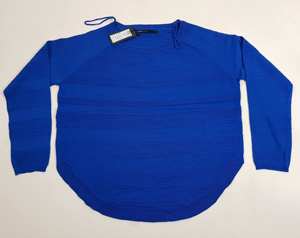 เสื้อสเวตเตอร์แบรนด์แท้สำหรับผู้หญิง แขนยาว คอกลม ดีไซน์หลากหลาย ผลิตจากบังกลาเทศ จำนวนมาก - Product Image 1