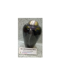 Urna de cremación de latón Momental Life personalizable con grabado de hoja de plata y suministros funerarios de tapa - Product Image 1