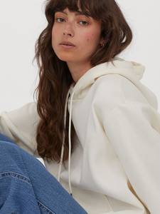 2024 personnalisé haute qualité femmes pull à capuche grande taille Anti-rétrécissement bouffée impression Logo/motif hiver plaine à capuche - Product Image 2