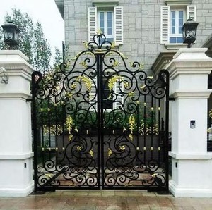 Wrought Iron Gate สำหรับตกแต่งบ้าน,สวน,วิลล่าจากเวียดนาม - Product Image 1