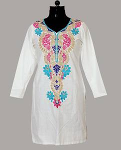 Top ethnique 100% coton pour femmes, fabriqué directement, taille adulte, avec broderie, style indien et pakistanais, approvisionnement direct. - Product Image 1