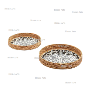 Bandeja de servir de ratán con incrustaciones de nácar, de la más alta calidad, redonda, para servir té y café en India. - Product Image 1
