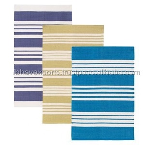 Tapis de bain tissés de style moderne Fabricant de tapis à rayures en coton doux et moelleux en Inde pour la maison ou l'hôtel - Product Image 1