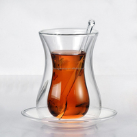 Logo-Anpassbares Türkisches Doppelwandiges Glas-Teeservice für Kaffee und Tee mit Untertasse und Löffel Türkisches Glas-Tassenset