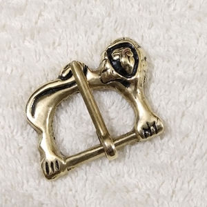 Hebilla de cinturón de cobre de estilo medieval con cara de León Hebilla de latón de estilo medieval - Product Image 4