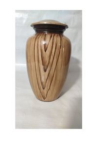URNS in Wooden Color - Product Image 6