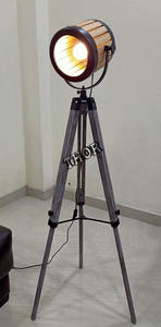 Lampe autoportante Hollywood à poser sur le sol, luminaire décoratif d'extérieur, idéal pour une scène de cinéma, nouveau modèle - Product Image 5