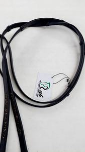 Equipo ecuestre internacional para caballos duraderos Riendas de cuero negro Accesorios de latón negro dorado Producto Premium para propietarios de caballos - Product Image 2