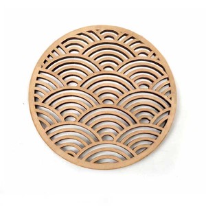 Posavasos pequeño de bambú tallado con láser de 4 pulgadas de diámetro, nuevos diseños personalizados, 3mm, Delgado, ligero, ecológico, clásico - Product Image 1