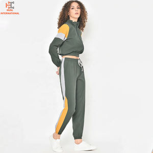 Wholesale Custom Sports Tracksuits for Women Latest Design Cotton Fleece Breathable and Skinny Fit Winter Logo Sets - Product Image 3