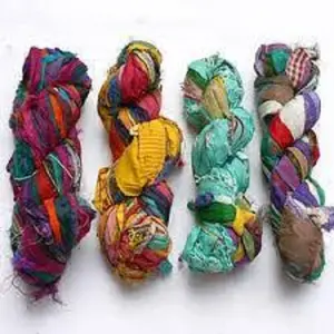 Hilos de cinta de seda de colores multii, hechos de tela de seda reciclada, adecuado para tiendas de hilo y fibra