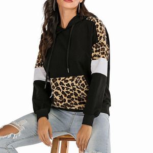 Sweatshirt à capuche avec poches latérales pour femme, sweat-shirt imprimé guépard, style kangourou - Product Image 5