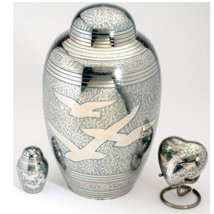 Urna Funeraria de Metal con Grabado de Pájaros Plateados en Vuelo para Cenizas Humanas Adultas, Urna Conmemorativa Decorativa - Product Image 1