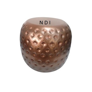 Tabouret d'assise en métal de style classique décoratif de meubles à prix abordable - Product Image 1