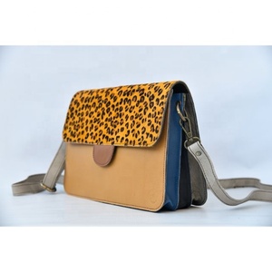 Fashion Designed Simple Full grain <b>soft</b> real <b>Leather</b> crossbody phone case purse wallet pouch with shoulder strap - Product Image 3