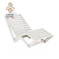 Magnifique chaise longue moderne en bois de bouleau naturel avec système d'interverrouillage pour salon et centre de beauté