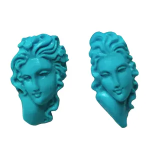 Ukiran Cameo Turquoise Longgar Pada Sleeping Beauty dari Arizona, USA Ukiran Tangan Di Italia Oleh Master Carvers Blue Tanpa Azurite