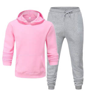 Ensemble de survêtement de jogging pour l'entraînement sportif : sweats à capuche courts et pantalons de jogging - Product Image 2