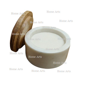 Pot en marbre de couleur blanche fait à la main avec bouton en métal design Récipient de forme ronde pour les épices et les fruits secs Pot de stockage - Product Image 4