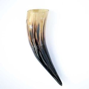 Corne à boire viking en corne de buffle, écologique, sculptée, polie, forme naturelle, thème amour, cadeau de mariage, fabricant - Product Image 6