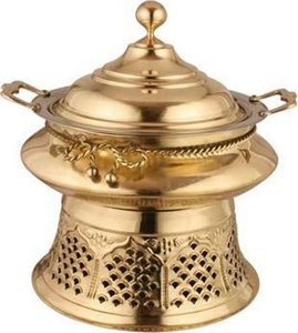 Plat de service chauffant de style vintage en cuivre, acier et laiton pour restaurant, modèle Jali - Product Image 1