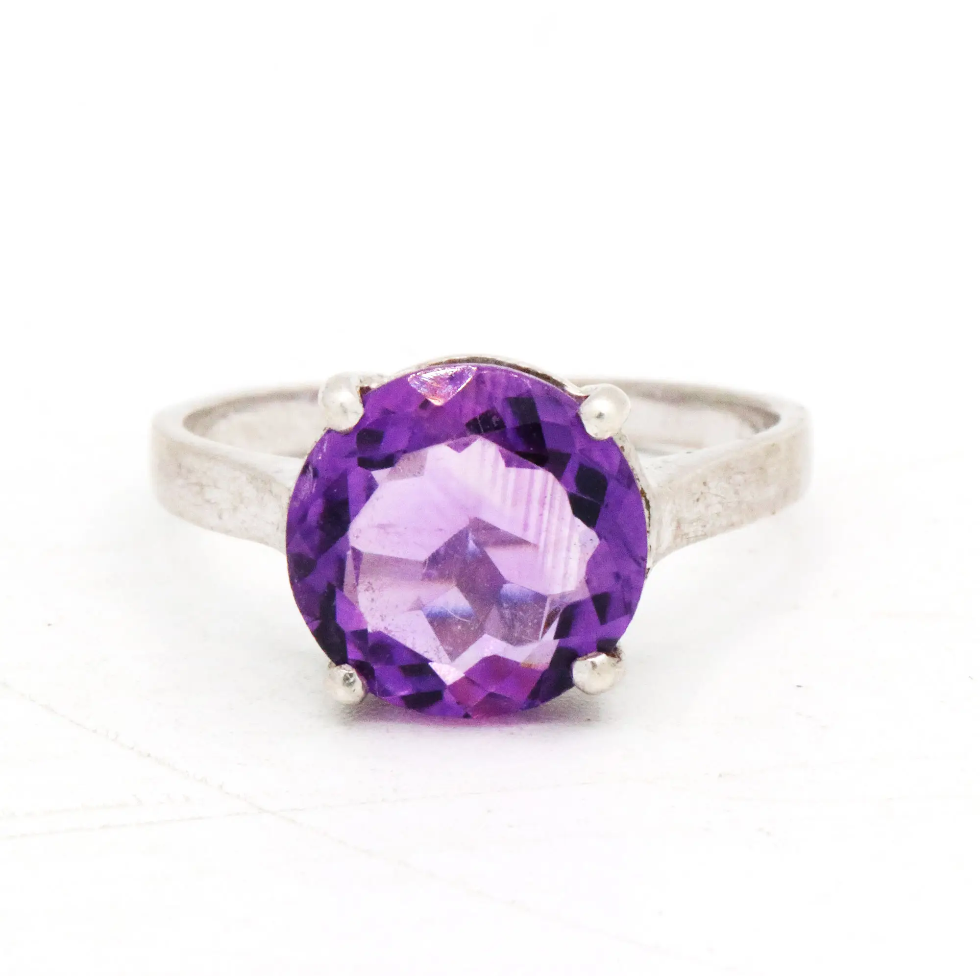 Natural Round Shape Amethyst Gemstone 925 Solid Sterling Silver Handmade Ring Jewelry For Wholesale