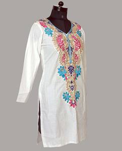 Top ethnique 100% coton pour femmes, fabriqué directement, taille adulte, avec broderie, style indien et pakistanais, approvisionnement direct. - Product Image 2