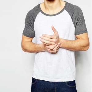 Camiseta de manga corta de raglán para hombre, prenda de vestir, transpirable, con contraste de cuello redondo, venta al por mayor, nueva tendencia - Product Image 1