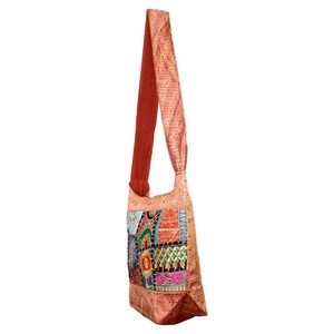 BG-15 Indian Designer Handbags, Wholesale Indian Ladies Handbags, Indian Bags Fashion Ladies Handbag - Product Image 4