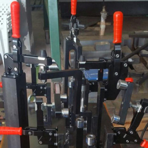 Vertical Base Flanged Hold-Down Toggle Clamp Quick Release Handle max. 330 kg Capacity - Product Image 3