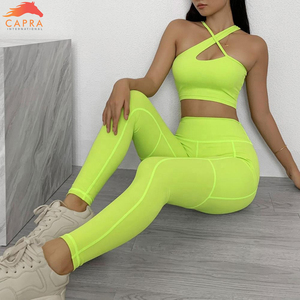 Ropa Deportiva de compresión para mujer, mallas de cintura alta y sujetadores acolchados, conjuntos de Yoga a juego - Product Image 2