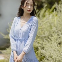 Robe longue maxi vintage blanche d'été, col en V, élégante, décontractée pour femme, avec volants et fermetures éclair, taille naturelle, fabriquée au Vietnam