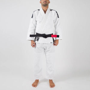 Kimono de Judo et de Jiu-Jitsu Brésilien pour Hommes et Femmes – Matière Simple et Double Tissage – Confortable – Blanc/Noir/Bleu - Product Image 6