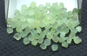 25pcs Green Natural Prehnite Loose Gemstones Raw <b>Stone</b> <b>Beads</b> for Handmade Jewelry Making - Product Image 4