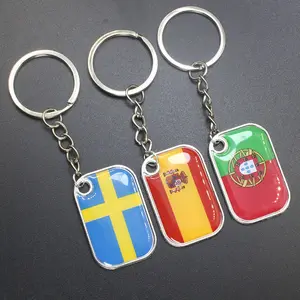 Châu Á Bóng Đá Cup Kim Loại Keychain Quốc Kỳ Của Thế Giới Represtations Tùy Chỉnh UAE Quà Tặng Ngày Quốc Gia Key Ring