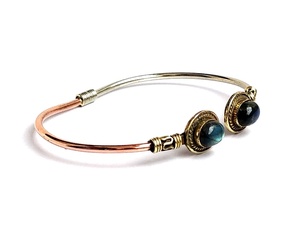 Bracelet manchette ovale en labradorite de style bohème pour femme SILVER ZONE SZBR-105 en laiton avec placage cuivre antique et argent - Product Image 1