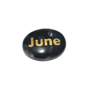 Piedra ovalada de ónix negro personalizada, palabra de junio, grabado tallado, estilo de amor, artesanías de piedra curativa para decoración del hogar - Product Image 1