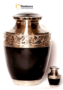 Urne funéraire en laiton gravée de fleurs anciennes pour cendres humaines adultes, urne commémorative en métal, récipient décoratif pour enterrement - Product Image 3