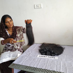 Faisceaux droits bruts non transformés de cheveux humains vierges indiens à cuticules alignées Extensions de cheveux humains - Product Image 6