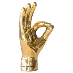 Ensemble de 3 sculptures en aluminium moulé, or brillant et poli, pièce maîtresse de mariage et accessoires de décoration de table. - Product Image 3