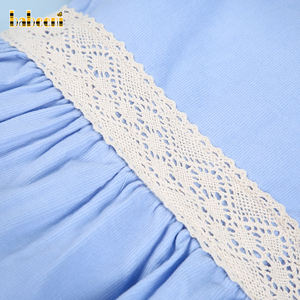 Conjunto de Mameluco Corto de Algodón Orgánico 100% con Encaje para Bebé Niña, Cierre de Botones a Presión, OEM ODM BB2471 para la Temporada de Primavera - Product Image 4