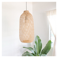Lampe suspendue élégante en bambou tissé faite à la main Design traditionnel Long plafond pendentif interrupteur jardin hôtel fait Vietnam